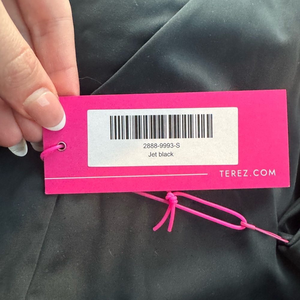 TEREZ NWT Black V-Neck Sports Bra 🖤 Size Small 🖤 - Picture 3 of 4